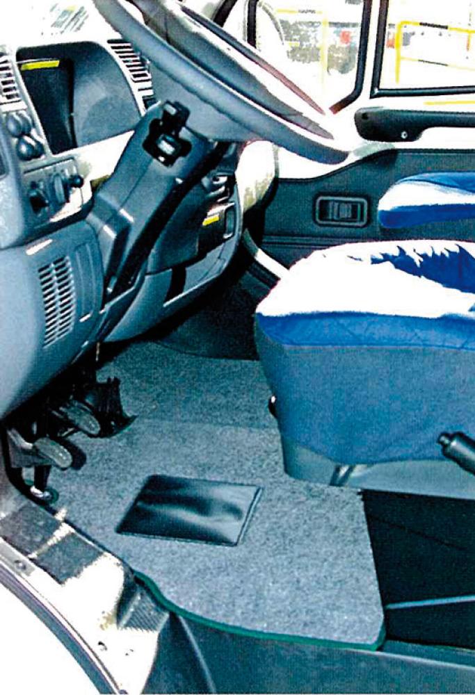 Teppe førerhus RENAULT MASTER 05 ->