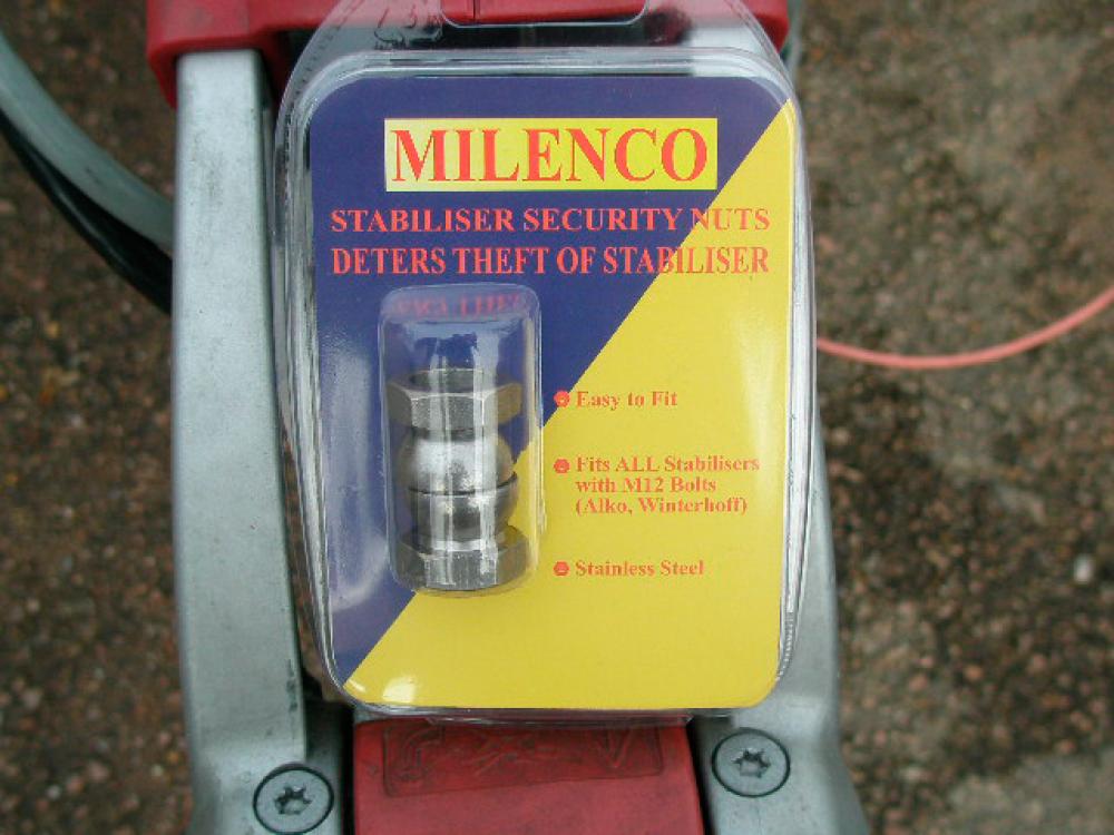 Låsemutter kulekobling  Milenco