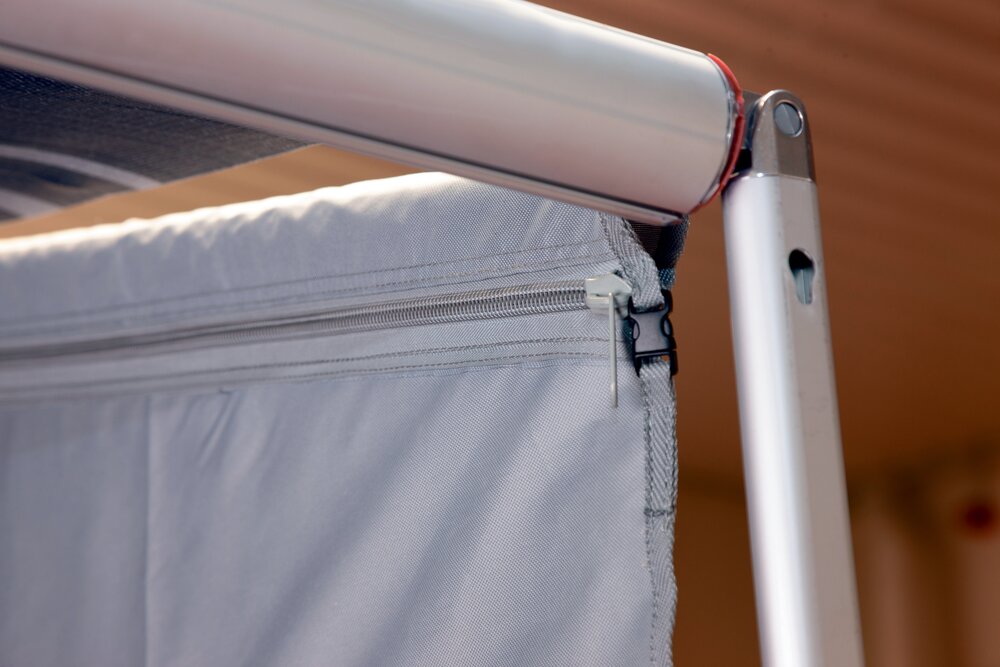 Sidevegg Universal m/vindu 225 cm