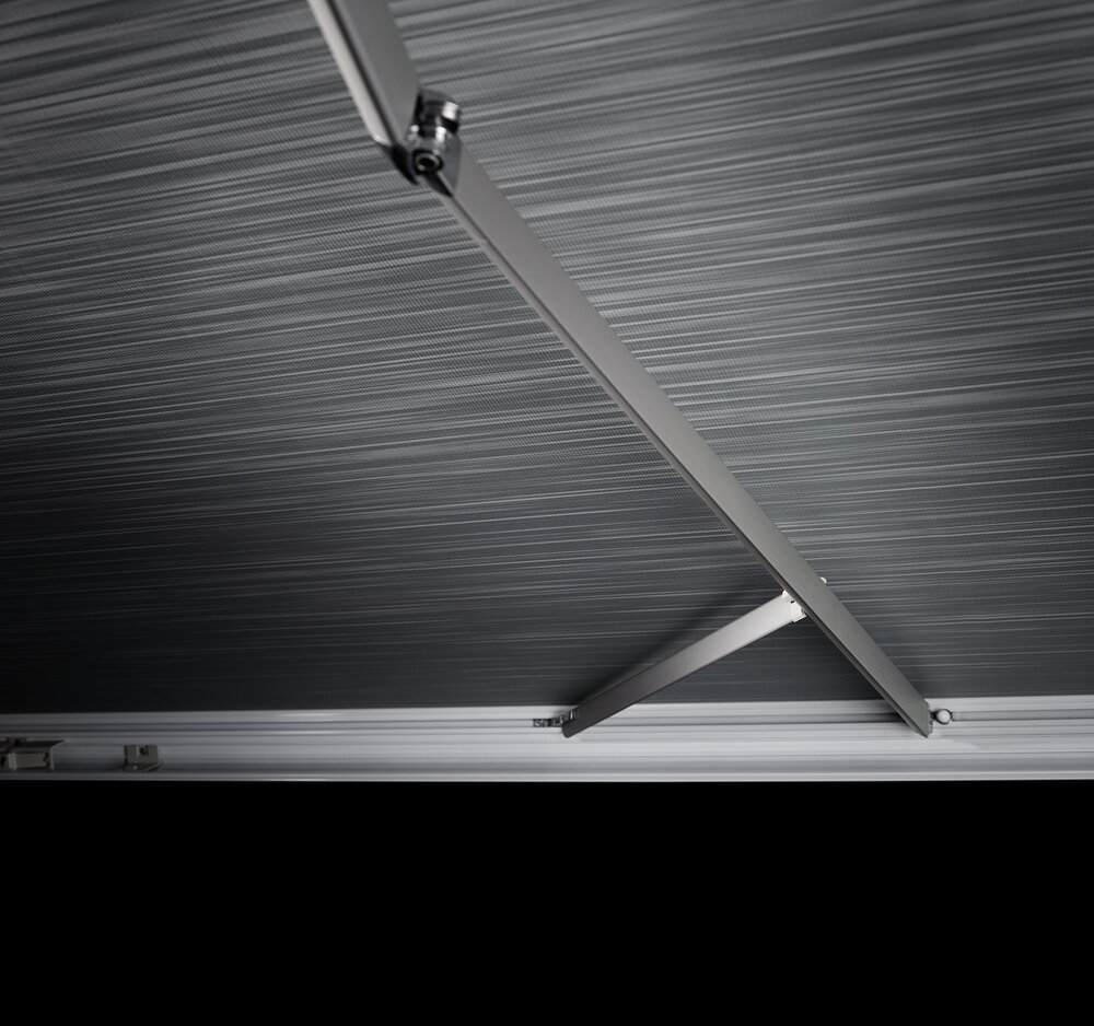 Omnistor 5200 Markise Hvit kassett 500 Mystic Grey