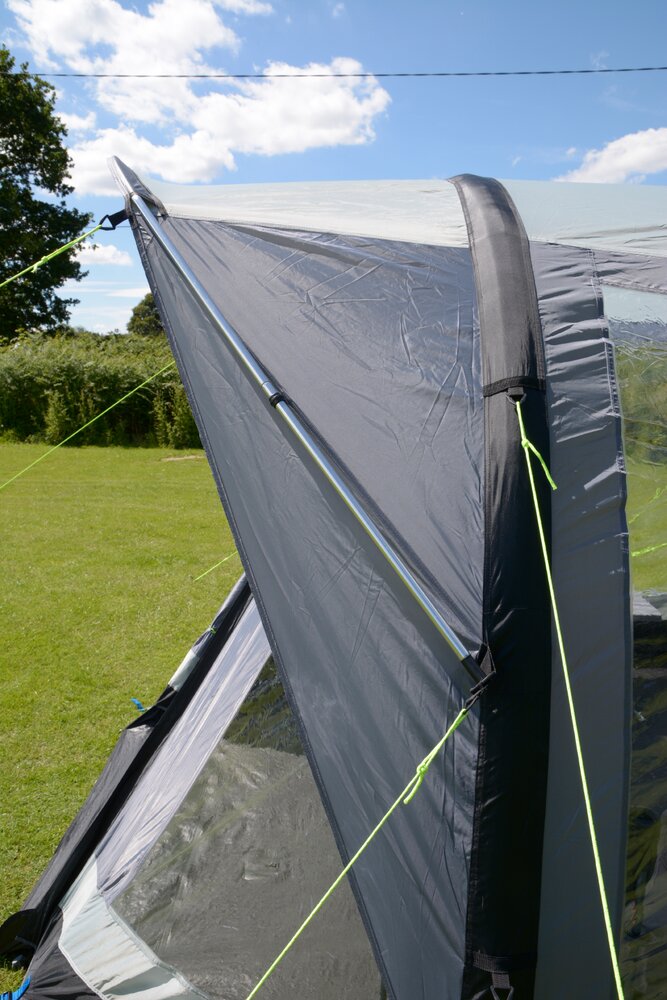 Travel pod action AIR VW Luftfylt fortelt H: 2,30-2,95 m