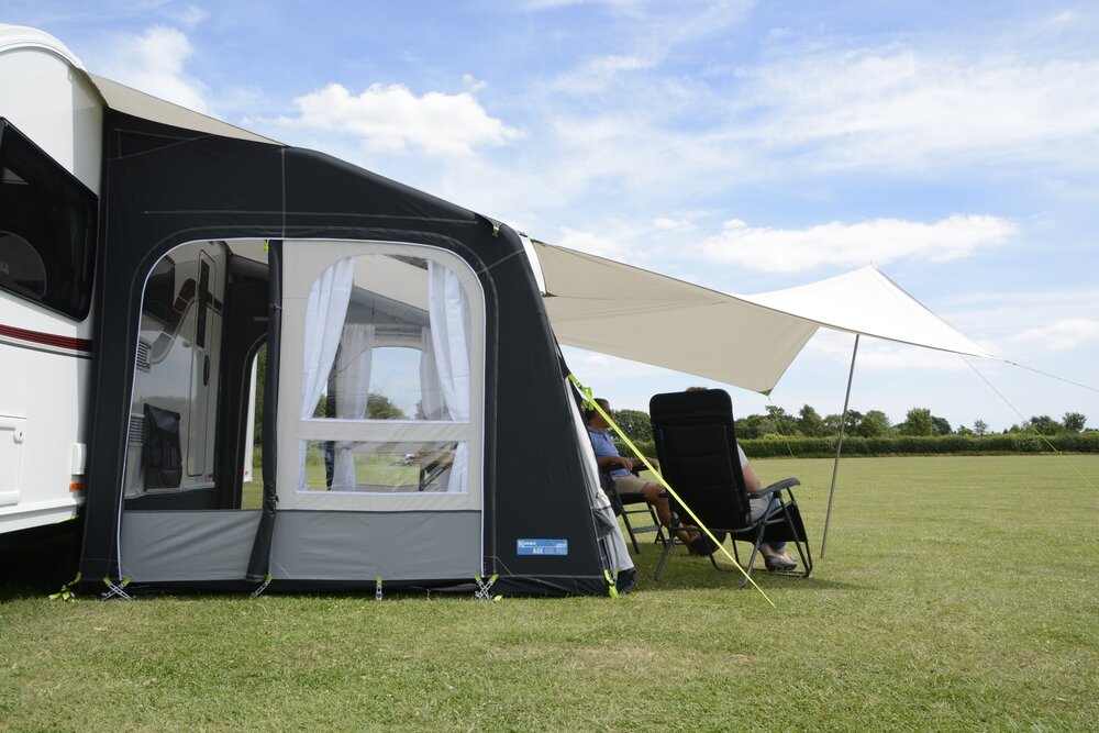 Solskjerm Sun Wing 300 KAMPA Hvit