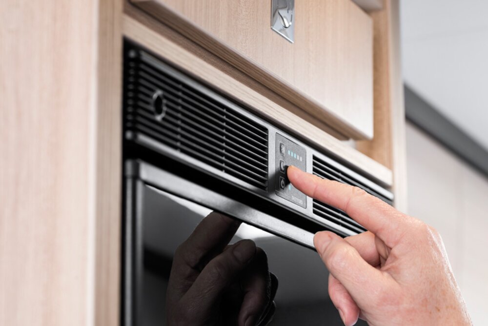 T1090 Kjøleskap kompressor Eye level 90 l