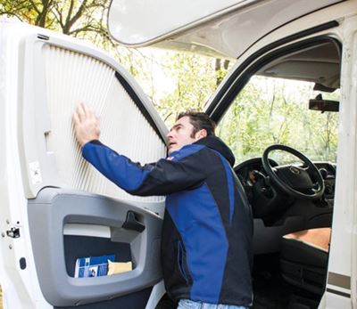 Remi Blendingssystem for høyre sidevindu Beige Fiat Ducato 2011->