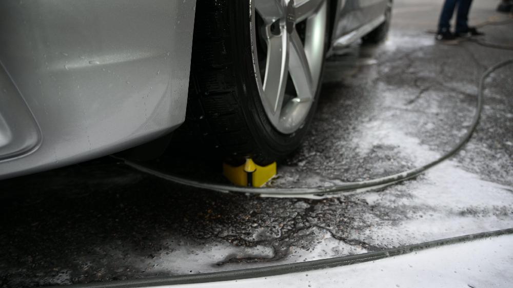 Roller Guide Gloss Factory