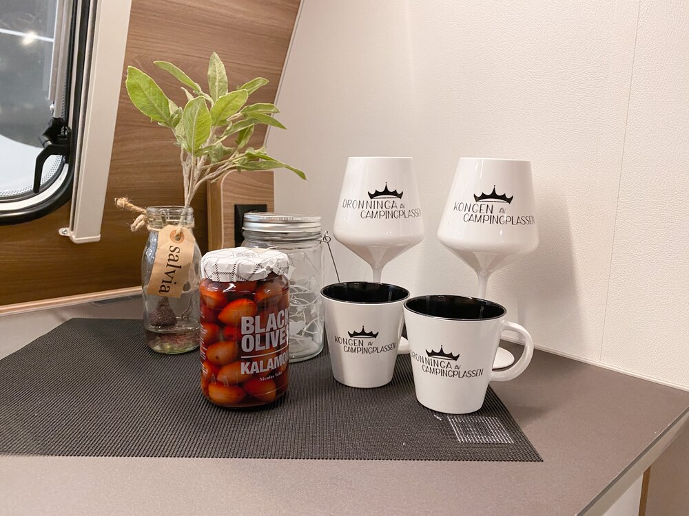 Kongen av Campingplassen Krus 20 cl Hvit