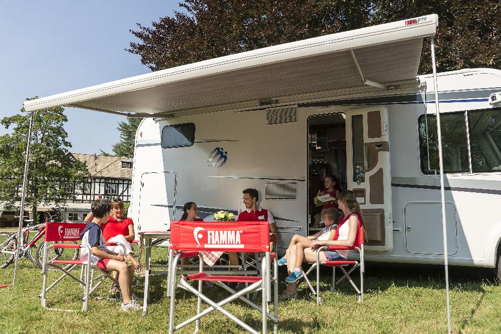 F70 Markise Hvit kassett