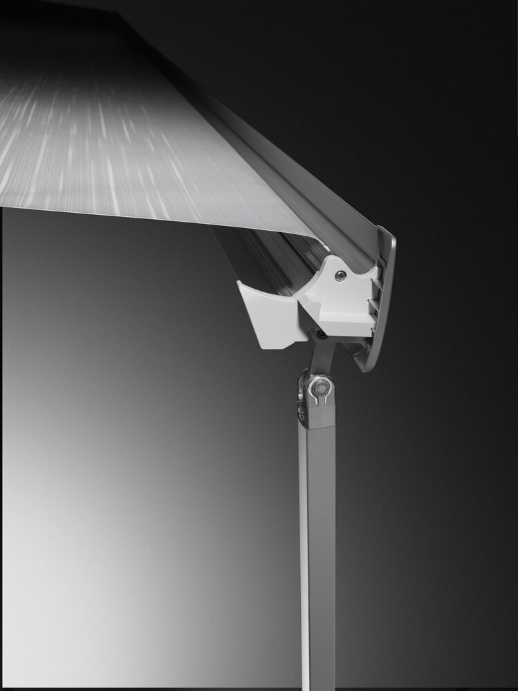 Omnistor 8000 Markise Anodised kassett 350 Blue Sky